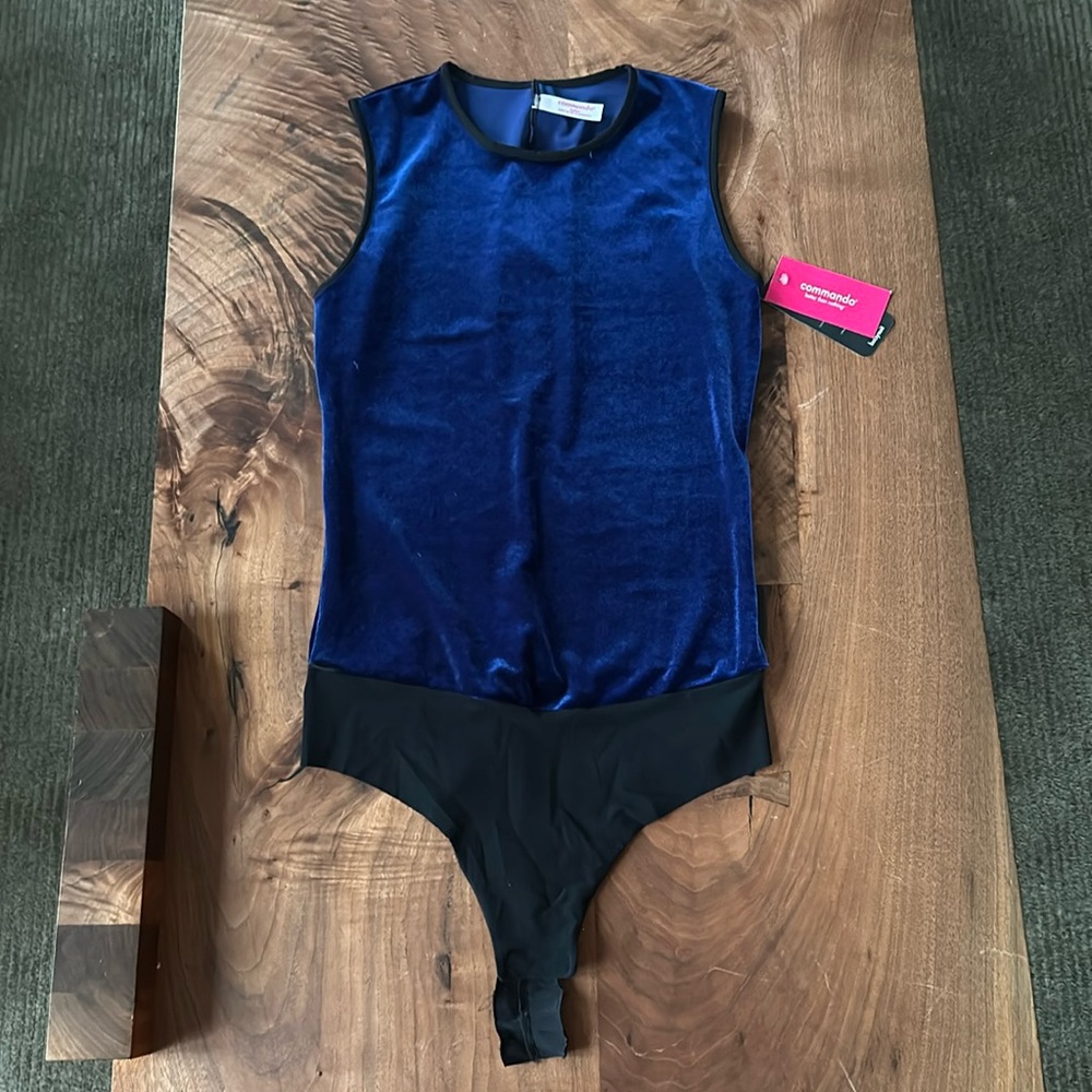 COMMANDO - NWT - Blue Velvet finish Bodysuit - Size M
